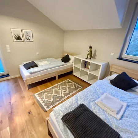 Ron Vacation In * Gerolstein